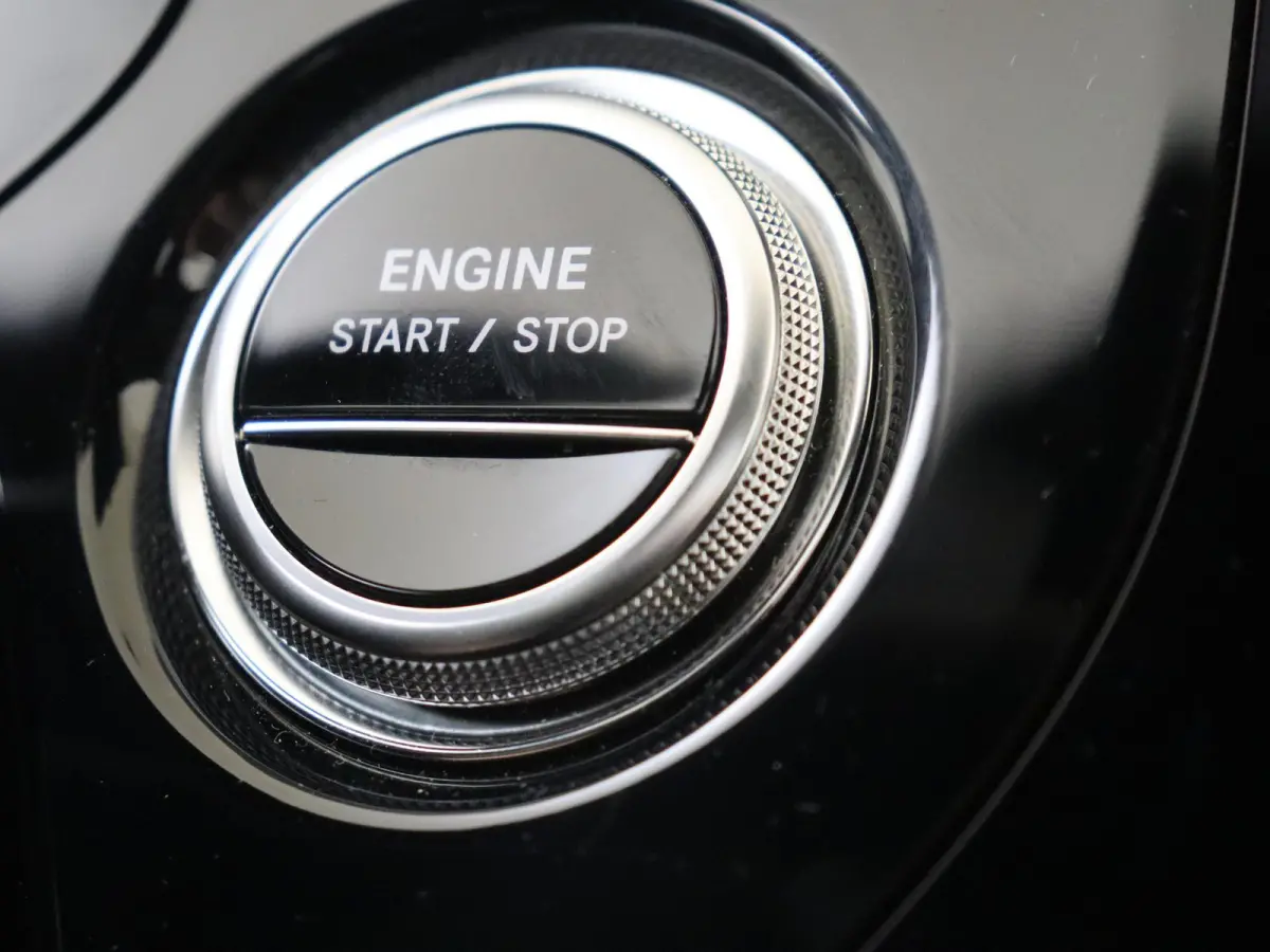 300 e Sport Edition /Panoramadak /Burmester /Memory /360 Camera /20 Inch /11.281 KM!