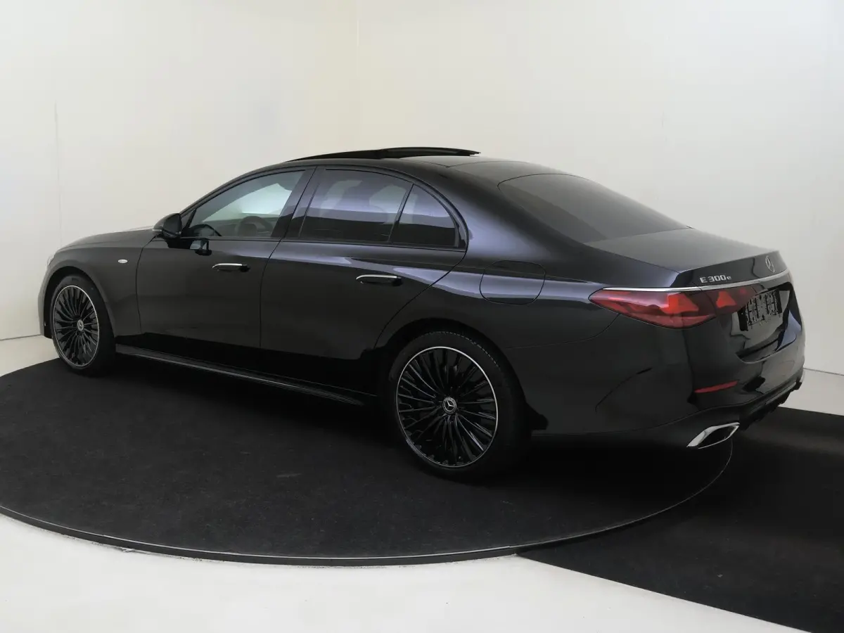300 e Sport Edition /Panoramadak /Burmester /Memory /360 Camera /20 Inch /11.281 KM!