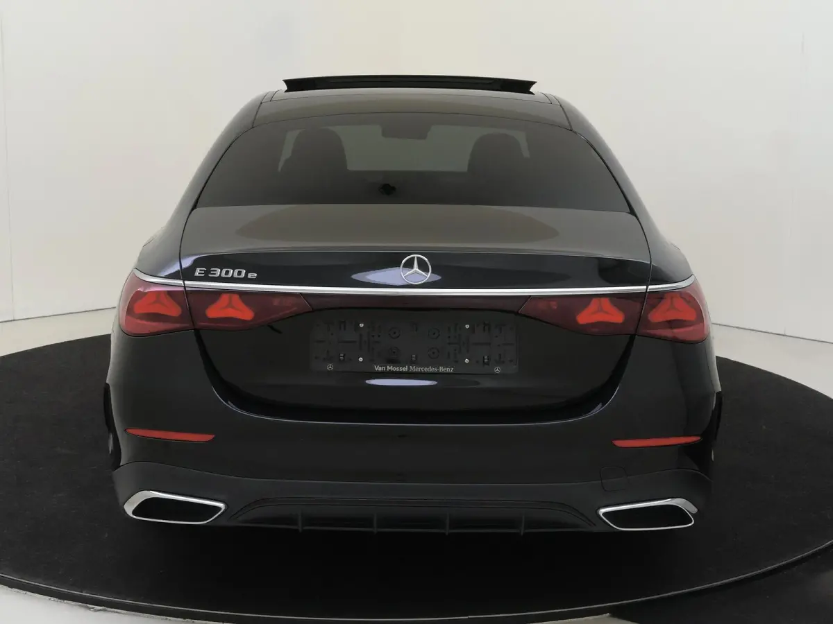 300 e Sport Edition /Panoramadak /Burmester /Memory /360 Camera /20 Inch /11.281 KM!