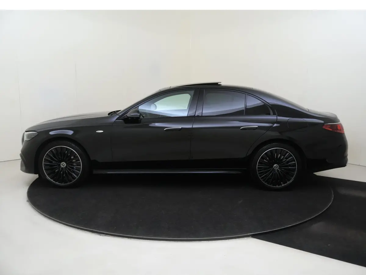 300 e Sport Edition /Panoramadak /Burmester /Memory /360 Camera /20 Inch /11.281 KM!