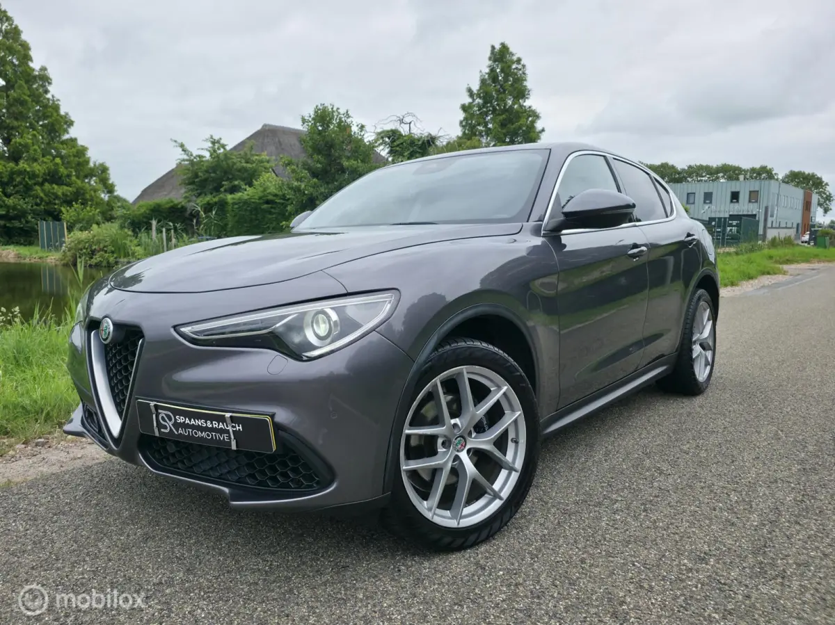 2.0 T 280pk / AWD / Leder / Camera / Navi