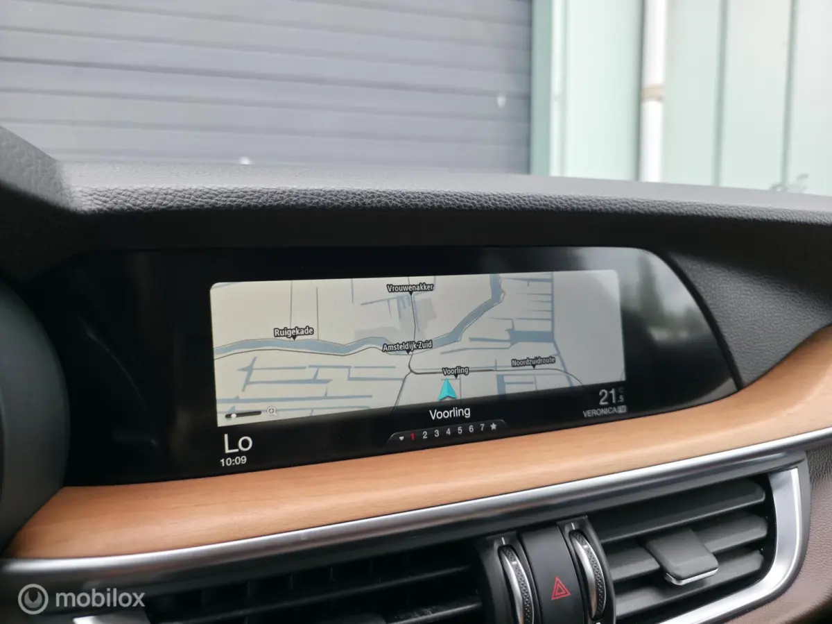 2.0 T 280pk / AWD / Leder / Camera / Navi