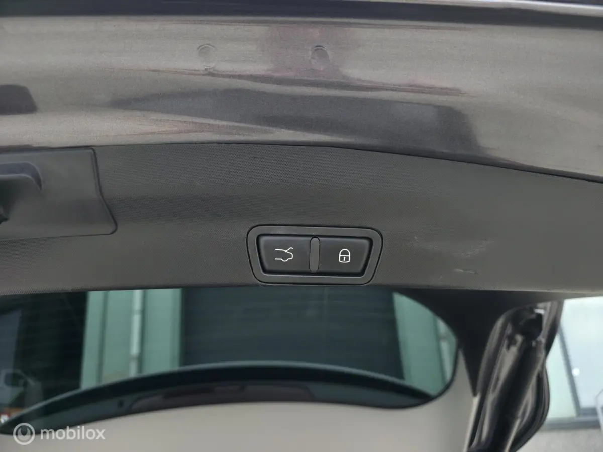 2.0 T 280pk / AWD / Leder / Camera / Navi