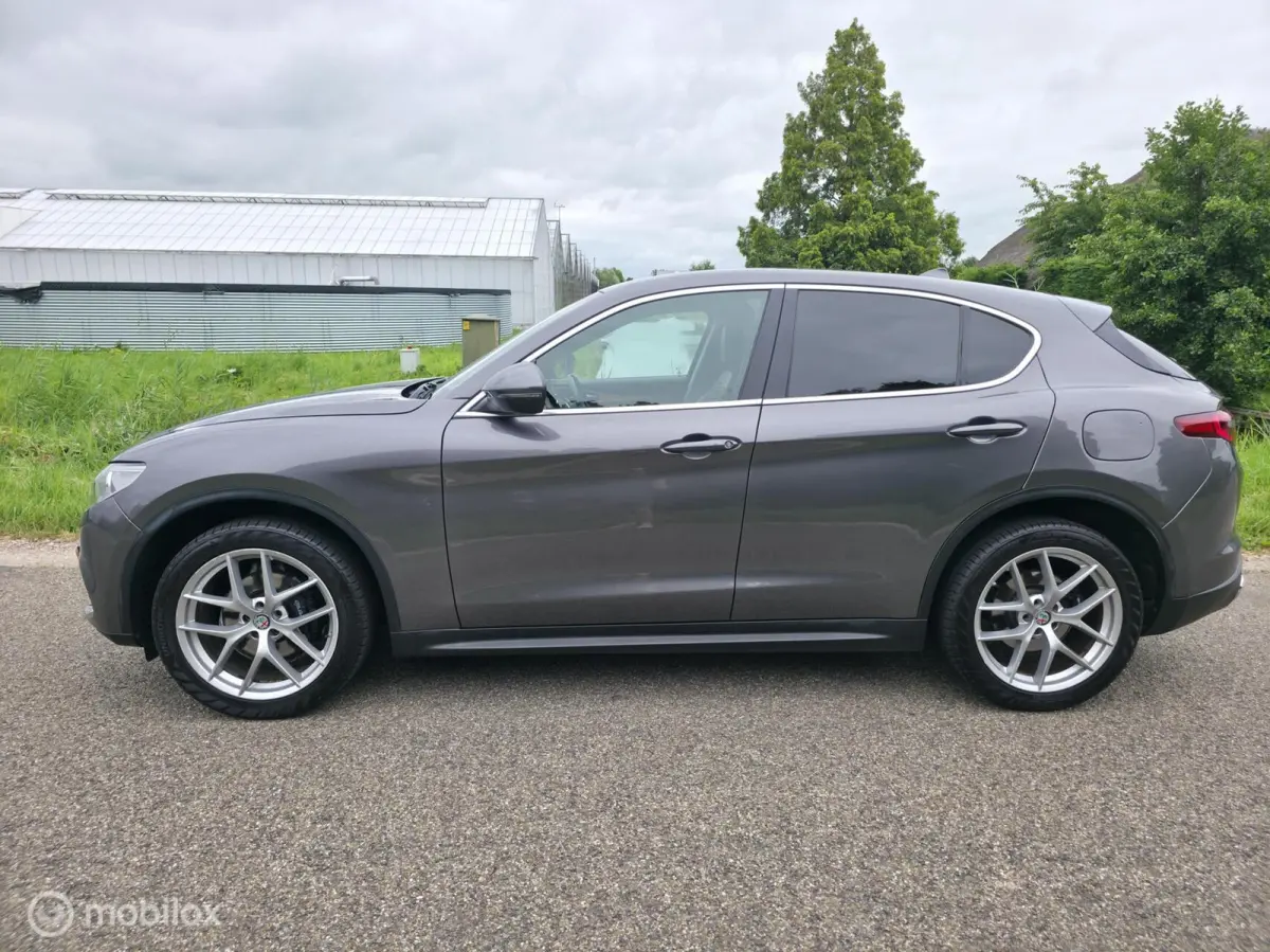 2.0 T 280pk / AWD / Leder / Camera / Navi
