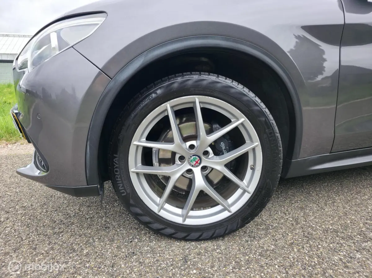 2.0 T 280pk / AWD / Leder / Camera / Navi