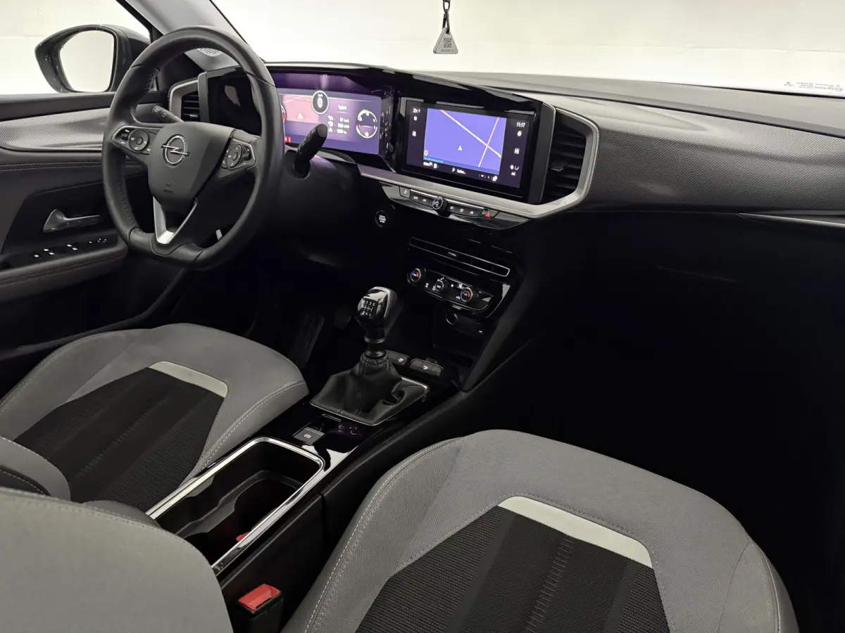 1.2 Business Elegance | Camera | Virtual | Carplay | LED | Trekhaak | NAP