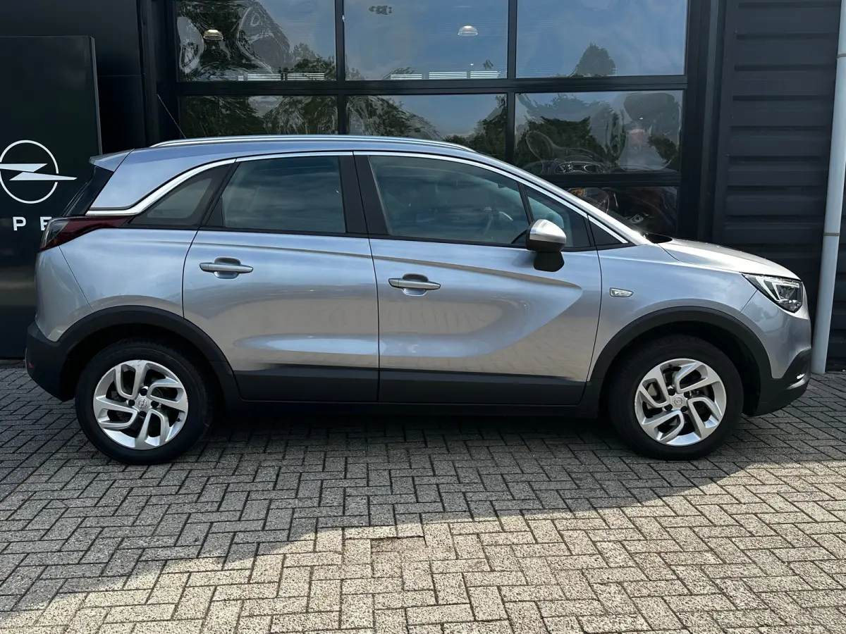 1.2 130 PK Automaat Turbo Innovation | TREKHAAK| LED KOPLAMPEN| PARKEERSENSOREN| NAVIGATIE + APPLE CARPLAY/ANDROID AUTO| CLIMATE CONTROL| DEALER ONDERHOUDEN|
