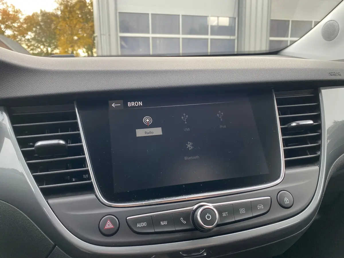 1.2 130 PK Automaat Turbo Innovation | TREKHAAK| LED KOPLAMPEN| PARKEERSENSOREN| NAVIGATIE + APPLE CARPLAY/ANDROID AUTO| CLIMATE CONTROL| DEALER ONDERHOUDEN|