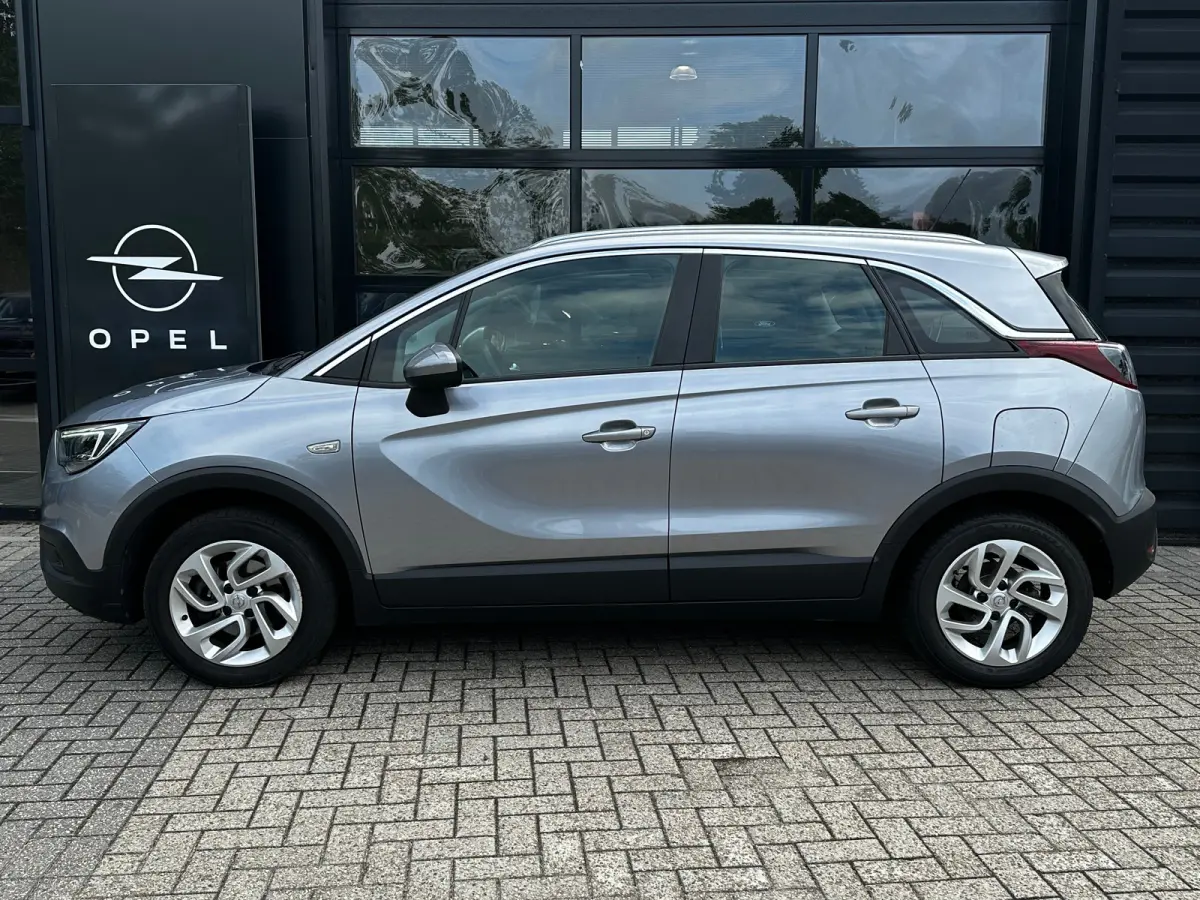 1.2 130 PK Automaat Turbo Innovation | TREKHAAK| LED KOPLAMPEN| PARKEERSENSOREN| NAVIGATIE + APPLE CARPLAY/ANDROID AUTO| CLIMATE CONTROL| DEALER ONDERHOUDEN|
