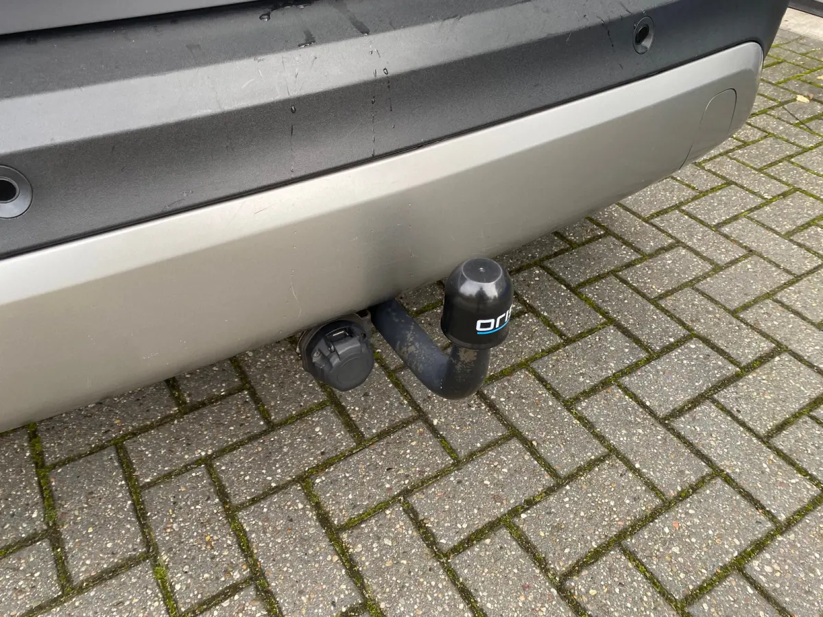 1.2 130 PK Automaat Turbo Innovation | TREKHAAK| LED KOPLAMPEN| PARKEERSENSOREN| NAVIGATIE + APPLE CARPLAY/ANDROID AUTO| CLIMATE CONTROL| DEALER ONDERHOUDEN|