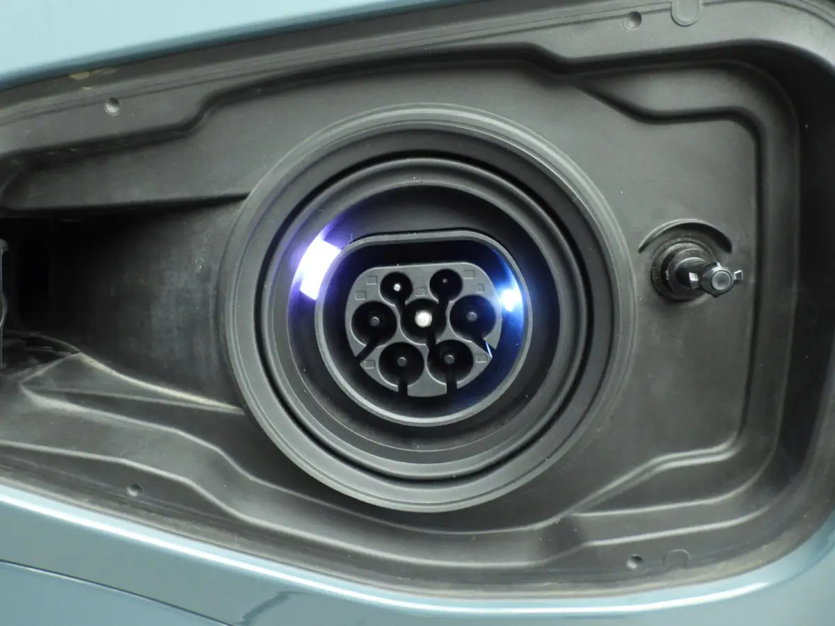 xDrive25e | M-Sportpakket | LED | Navigatie | Sportstoelen | Stoelverwarming | DAB | Harman-kardon sound | Alu 18 inch