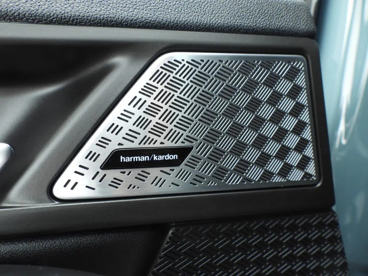 xDrive25e | M-Sportpakket | LED | Navigatie | Sportstoelen | Stoelverwarming | DAB | Harman-kardon sound | Alu 18 inch