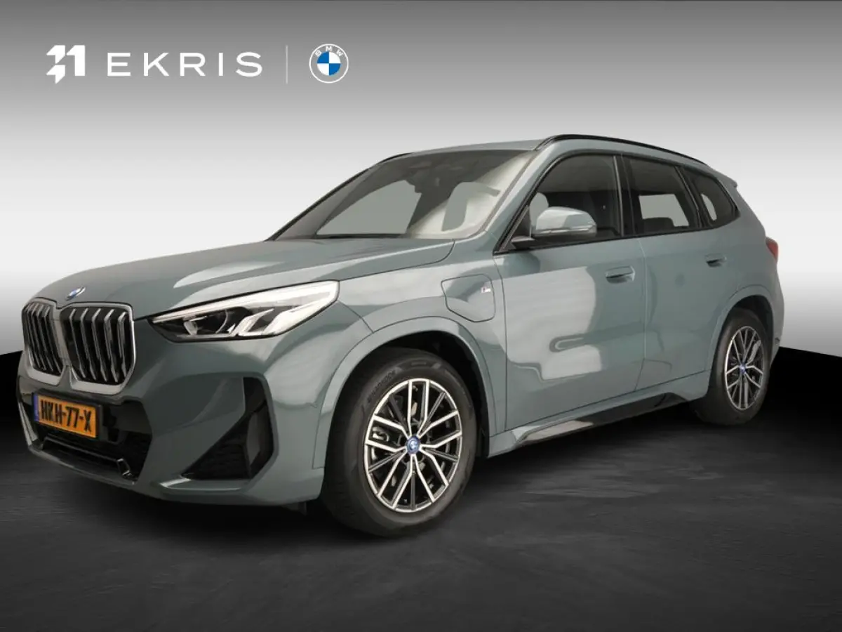 xDrive25e | M-Sportpakket | LED | Navigatie | Sportstoelen | Stoelverwarming | DAB | Harman-kardon sound | Alu 18 inch