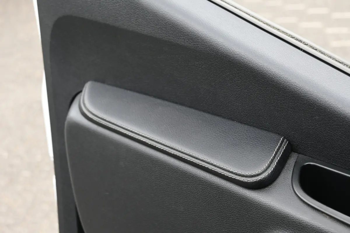 315 CDI L2H2 RWD Werkplaats inrichting, Geveerde stoel, Apple Carplay/Android Auto