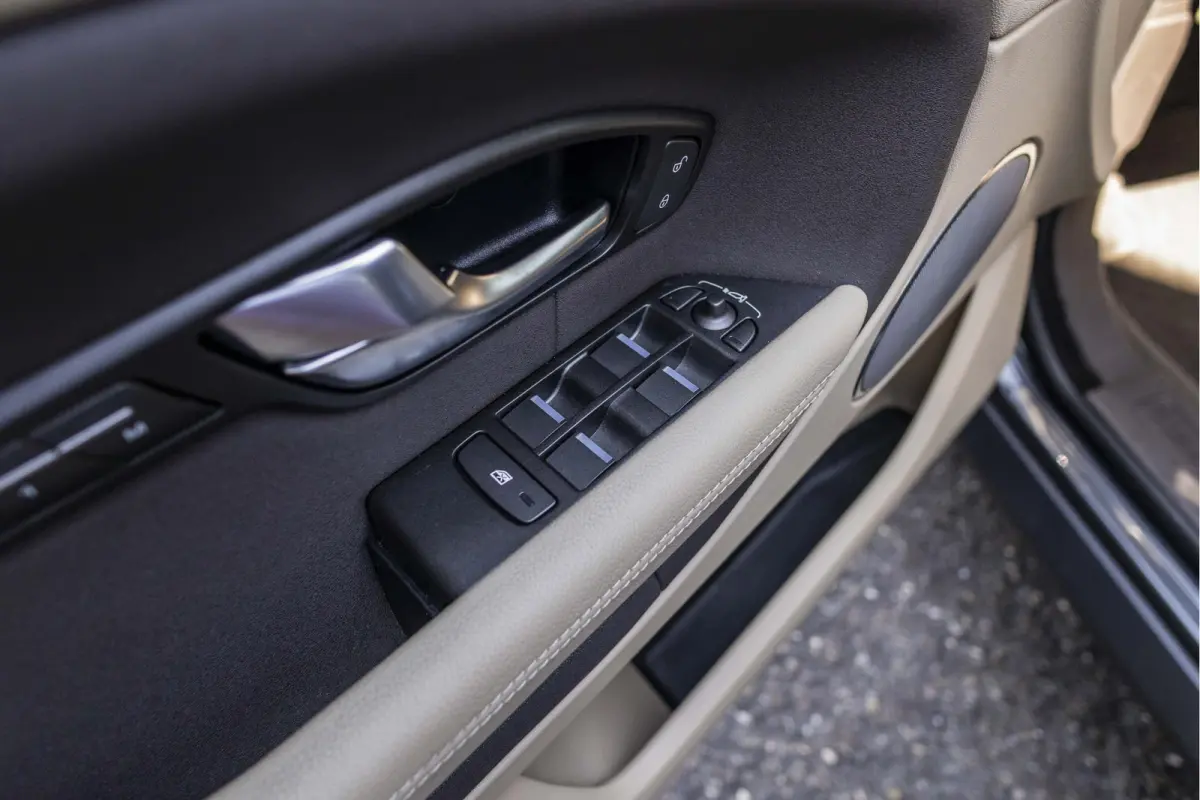 2.0 Si4 HSE Dynamic