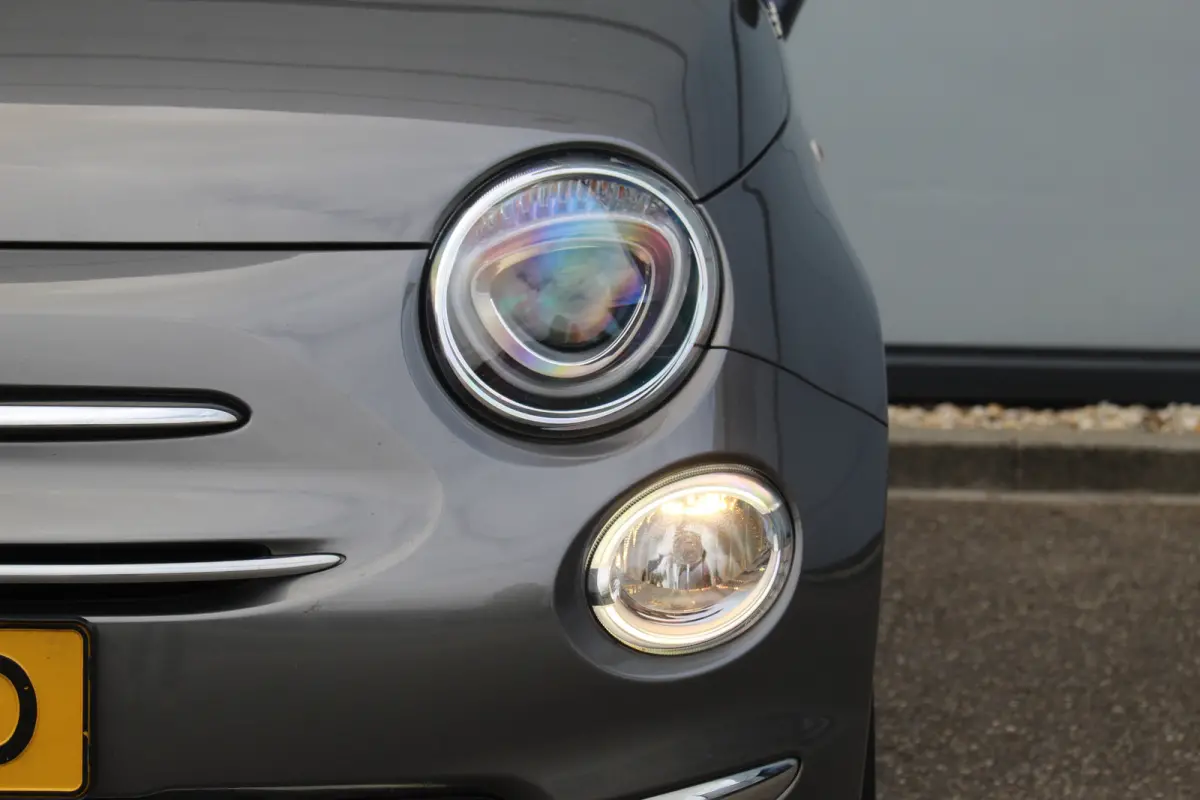 500C 500 C 1.0 Dolcevita | Cruise | CarPlay | Airco | Park Assist | Lmv | Centrale deurvergrendeling | Cruise | CarPlay | Airco | Park Assist | Lmv | Centrale deurvergrendeling |