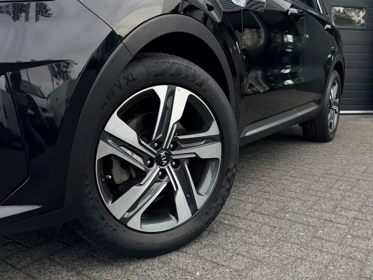 1.6 T-GDI Plug-in Hybrid 4WD DynamicLine 7p. | Trekhaak | Camera | ACC | €35.900,- incl. BTW