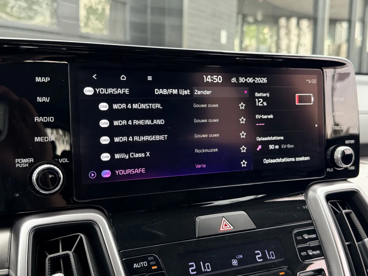 1.6 T-GDI Plug-in Hybrid 4WD DynamicLine 7p. | Trekhaak | Camera | ACC | €35.900,- incl. BTW