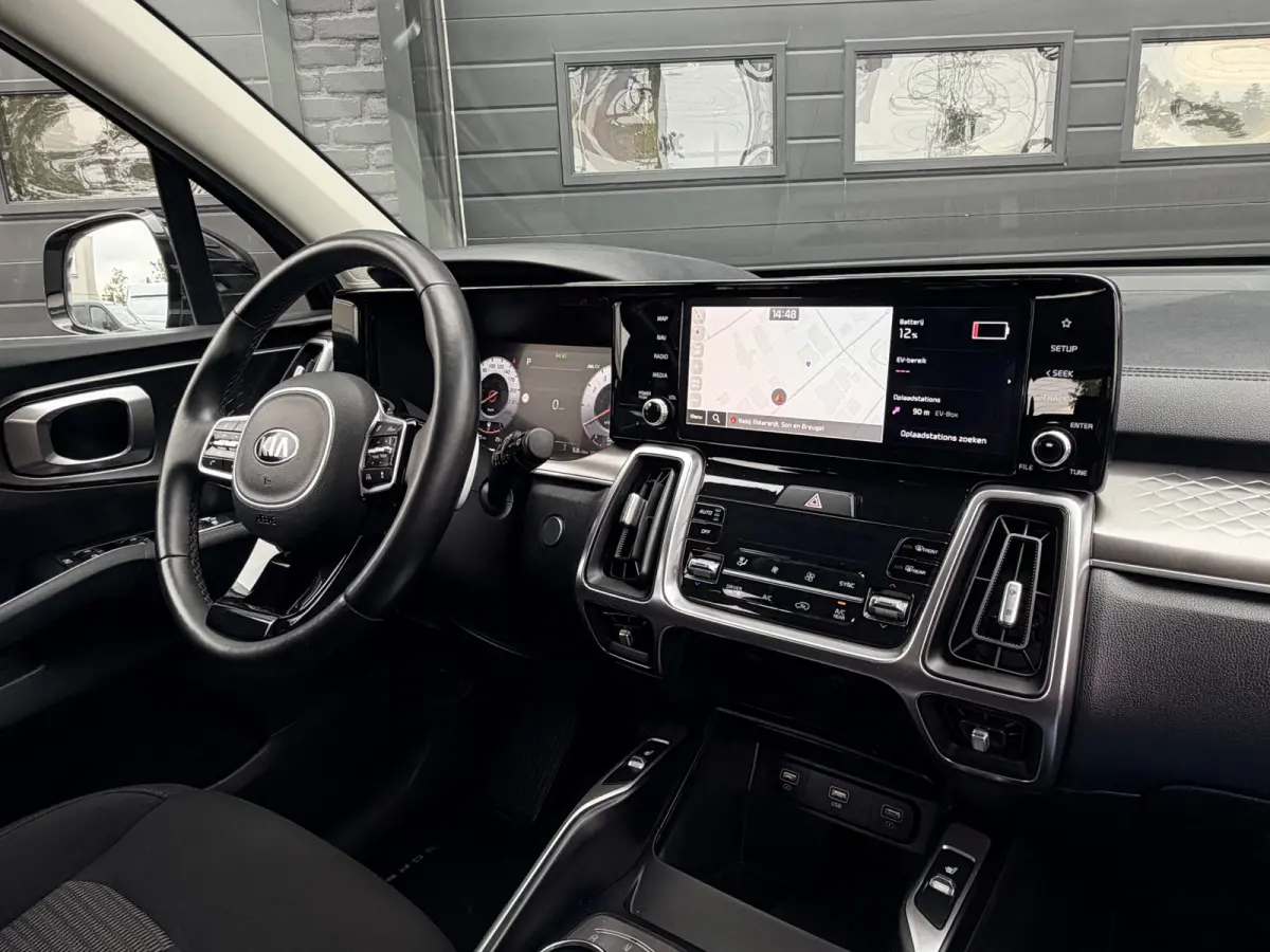 1.6 T-GDI Plug-in Hybrid 4WD DynamicLine 7p. | Trekhaak | Camera | ACC | €35.900,- incl. BTW