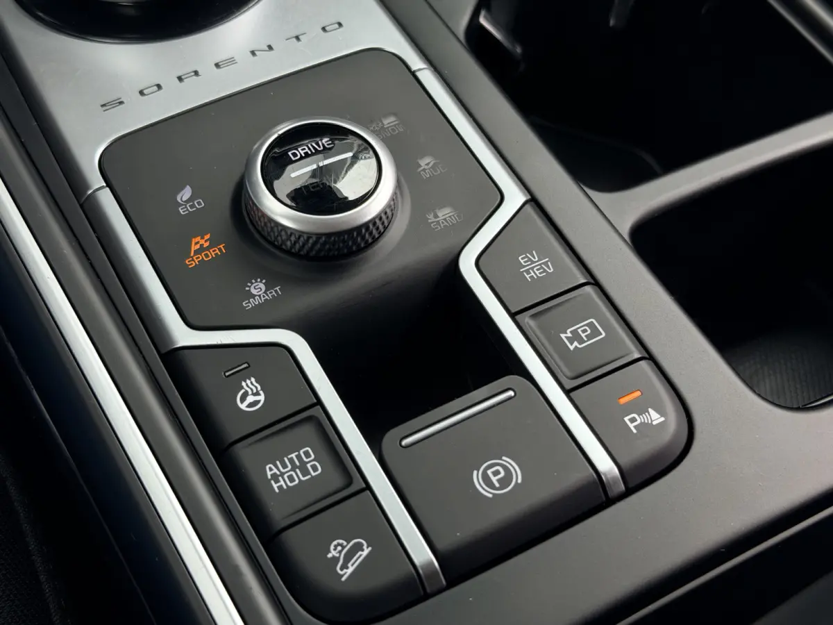 1.6 T-GDI Plug-in Hybrid 4WD DynamicLine 7p. | Trekhaak | Camera | ACC | €35.900,- incl. BTW