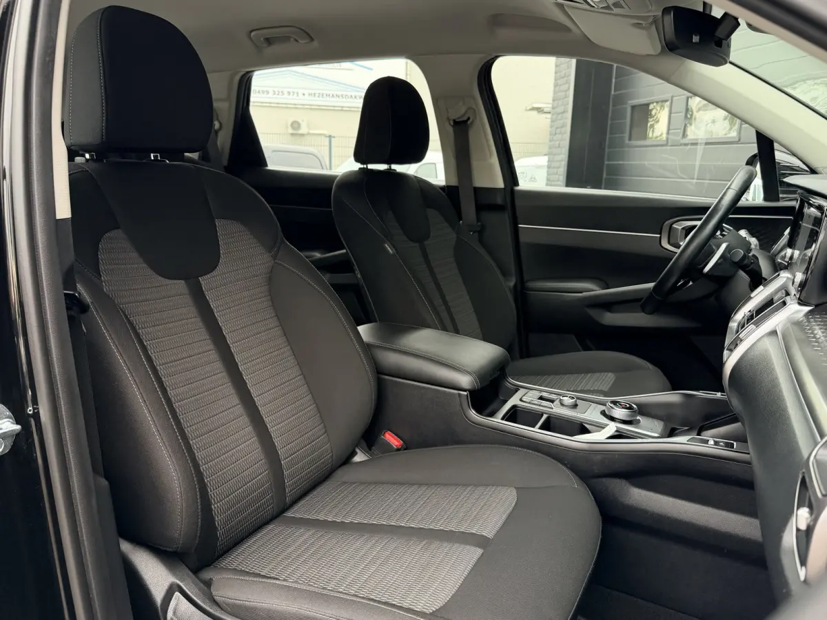 1.6 T-GDI Plug-in Hybrid 4WD DynamicLine 7p. | Trekhaak | Camera | ACC | €35.900,- incl. BTW