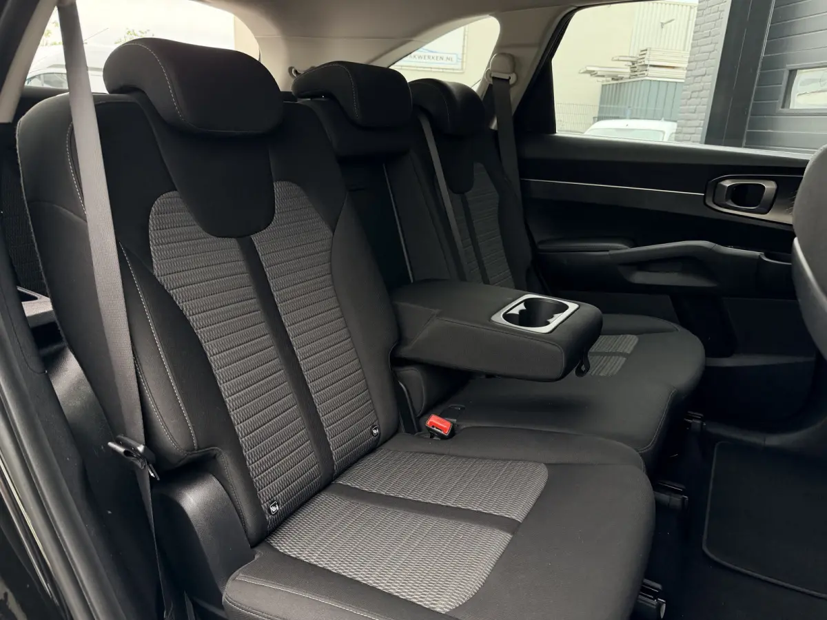 1.6 T-GDI Plug-in Hybrid 4WD DynamicLine 7p. | Trekhaak | Camera | ACC | €35.900,- incl. BTW