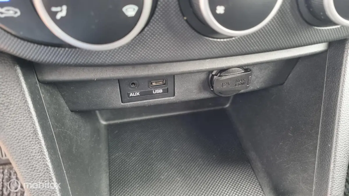 1.0i i-Motion Airco