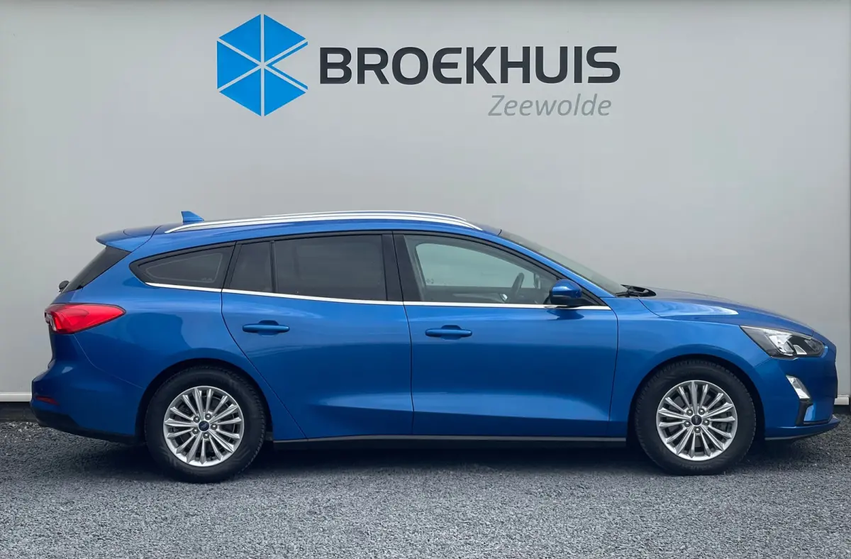 1.0 125PK Titanium | CLIMATE CONTROL| PARKEER SENSOREN V&A | CRUISE CONTROL| NAVI| DAB| KEYLESS ENTRY&START