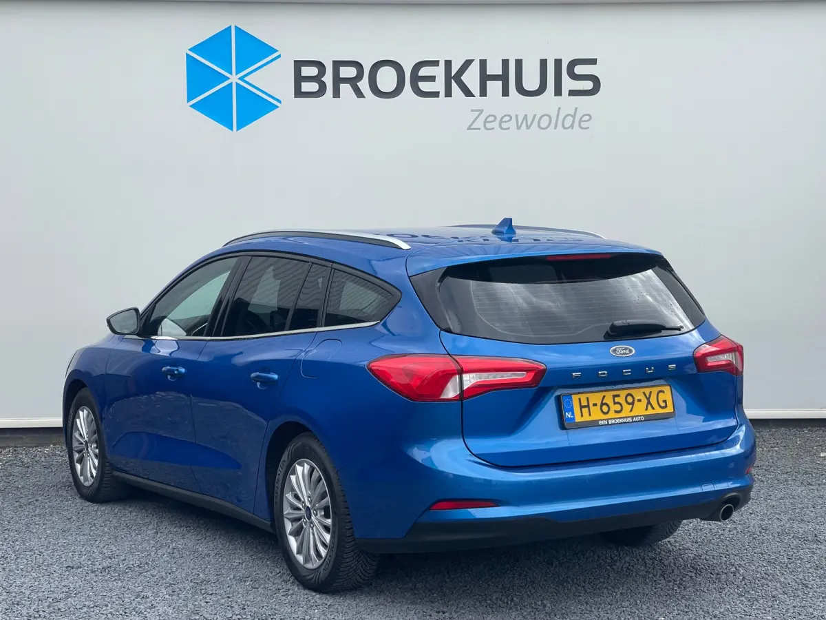 1.0 125PK Titanium | CLIMATE CONTROL| PARKEER SENSOREN V&A | CRUISE CONTROL| NAVI| DAB| KEYLESS ENTRY&START