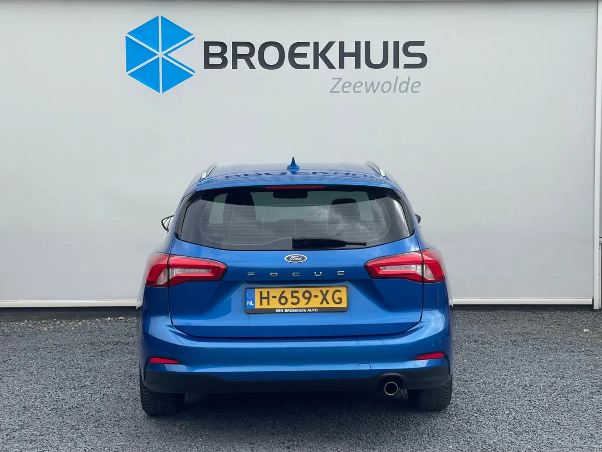 1.0 125PK Titanium | CLIMATE CONTROL| PARKEER SENSOREN V&A | CRUISE CONTROL| NAVI| DAB| KEYLESS ENTRY&START