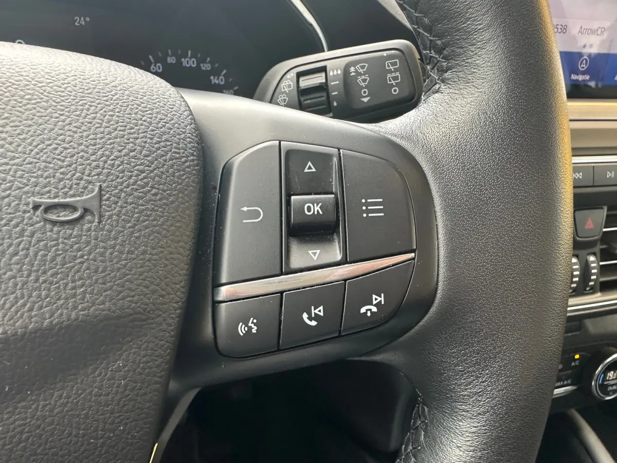 1.0 125PK Titanium | CLIMATE CONTROL| PARKEER SENSOREN V&A | CRUISE CONTROL| NAVI| DAB| KEYLESS ENTRY&START