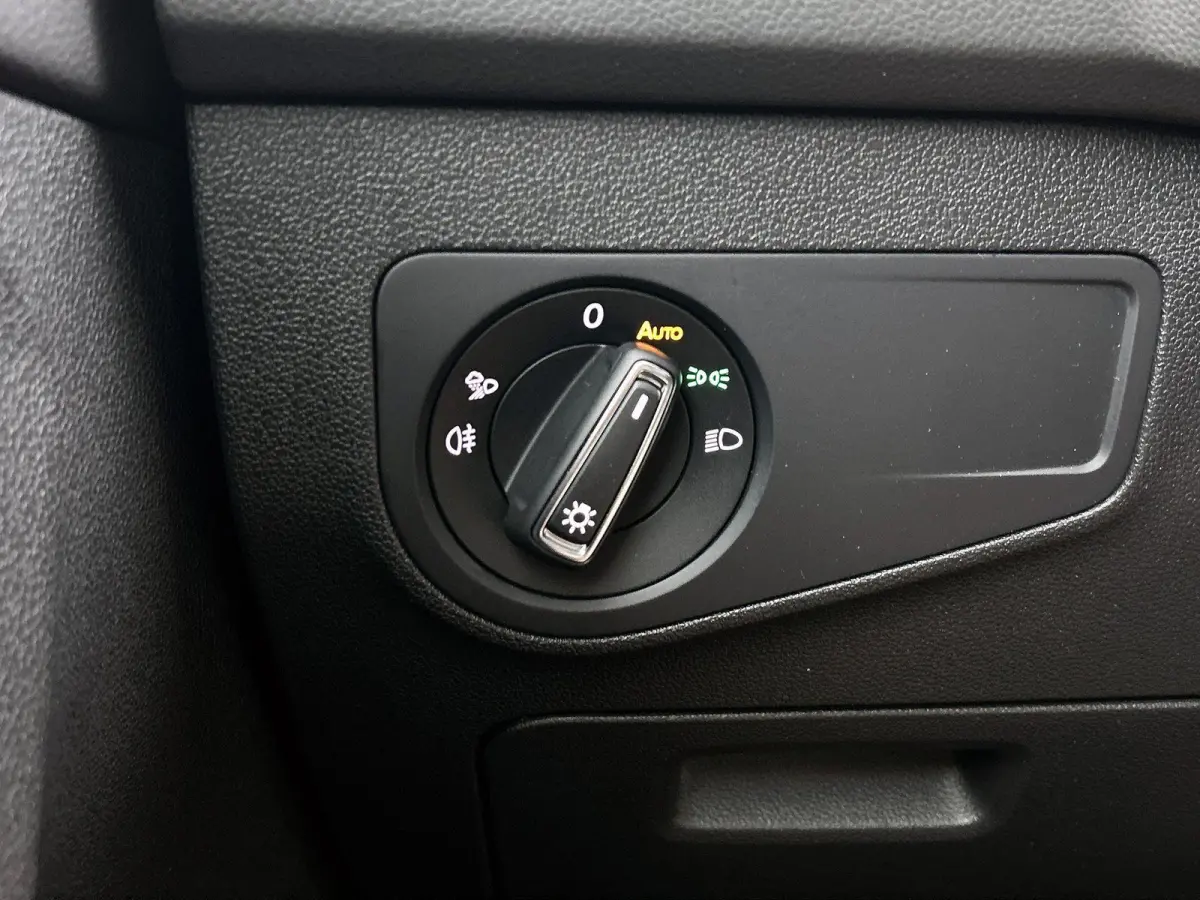 1.5 TSI Elegance | 150 PK | Automaat | Apple Carplay / Android Auto |  Navigatie | Climatronic | Stoelverwarming | Stuurverwarming | Adaptive Cruise Control | Lane Assist | Parkeercamera |
