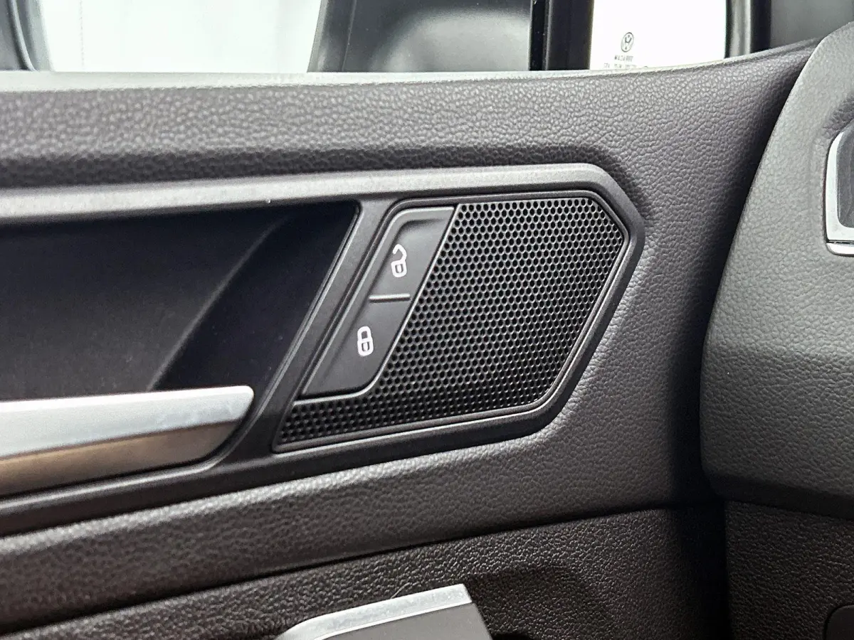 1.5 TSI Elegance | 150 PK | Automaat | Apple Carplay / Android Auto |  Navigatie | Climatronic | Stoelverwarming | Stuurverwarming | Adaptive Cruise Control | Lane Assist | Parkeercamera |