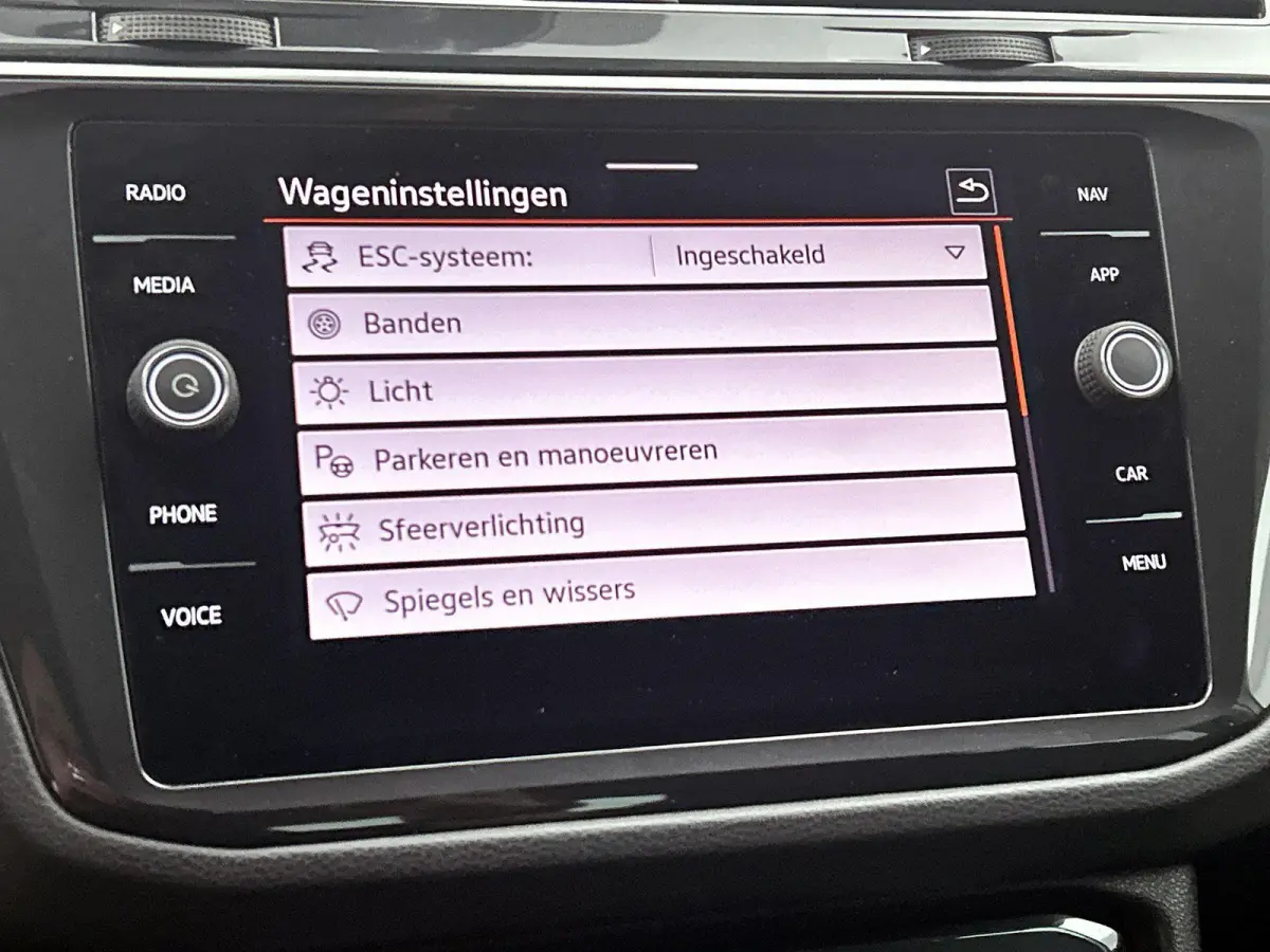 1.5 TSI Elegance | 150 PK | Automaat | Apple Carplay / Android Auto |  Navigatie | Climatronic | Stoelverwarming | Stuurverwarming | Adaptive Cruise Control | Lane Assist | Parkeercamera |