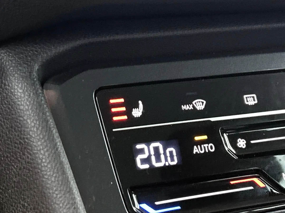 1.5 TSI Elegance | 150 PK | Automaat | Apple Carplay / Android Auto |  Navigatie | Climatronic | Stoelverwarming | Stuurverwarming | Adaptive Cruise Control | Lane Assist | Parkeercamera |