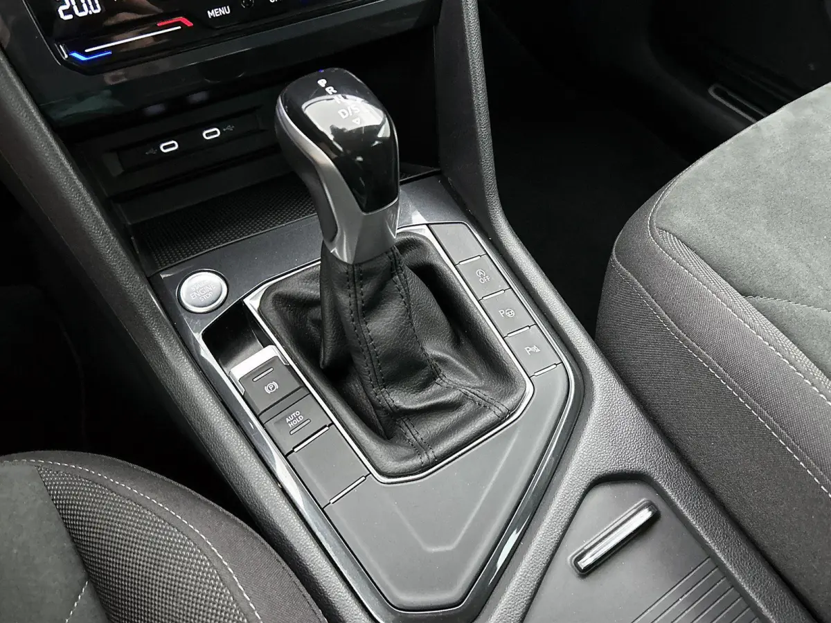 1.5 TSI Elegance | 150 PK | Automaat | Apple Carplay / Android Auto |  Navigatie | Climatronic | Stoelverwarming | Stuurverwarming | Adaptive Cruise Control | Lane Assist | Parkeercamera |
