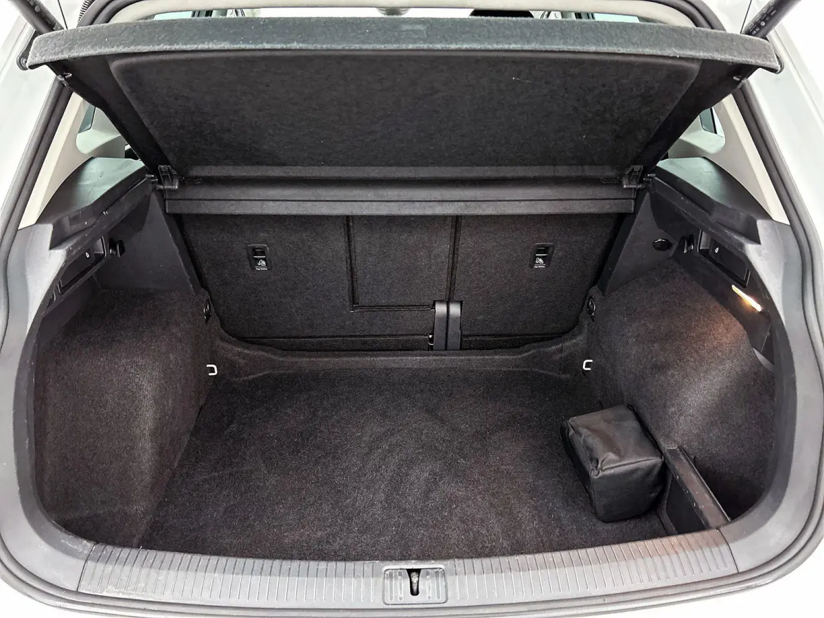 1.5 TSI Elegance | 150 PK | Automaat | Apple Carplay / Android Auto |  Navigatie | Climatronic | Stoelverwarming | Stuurverwarming | Adaptive Cruise Control | Lane Assist | Parkeercamera |