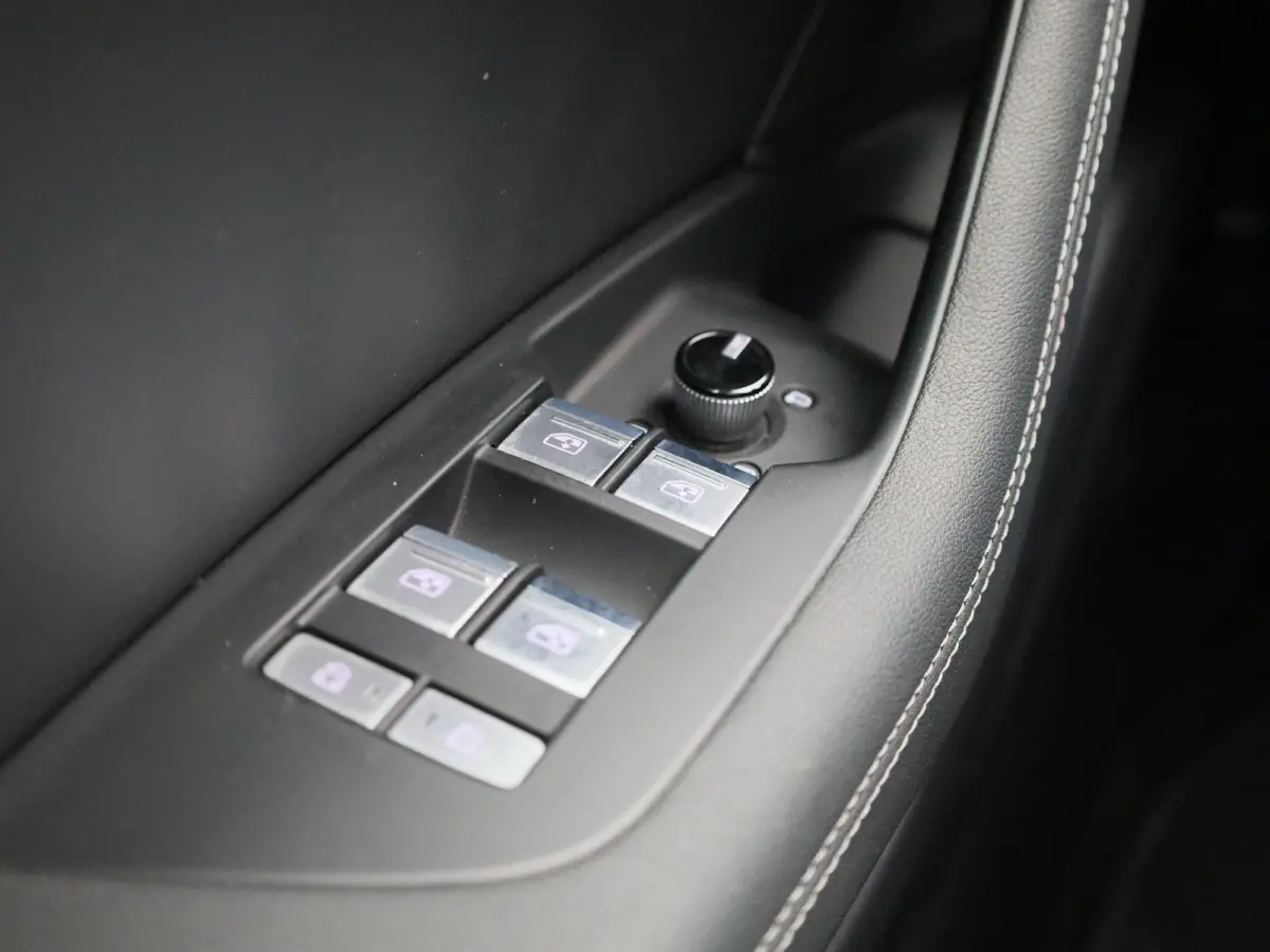 40 TFSI Advanced edition Panorama-glasdak, Achteruitrijcamera,  Verwarmbare voorstoelen