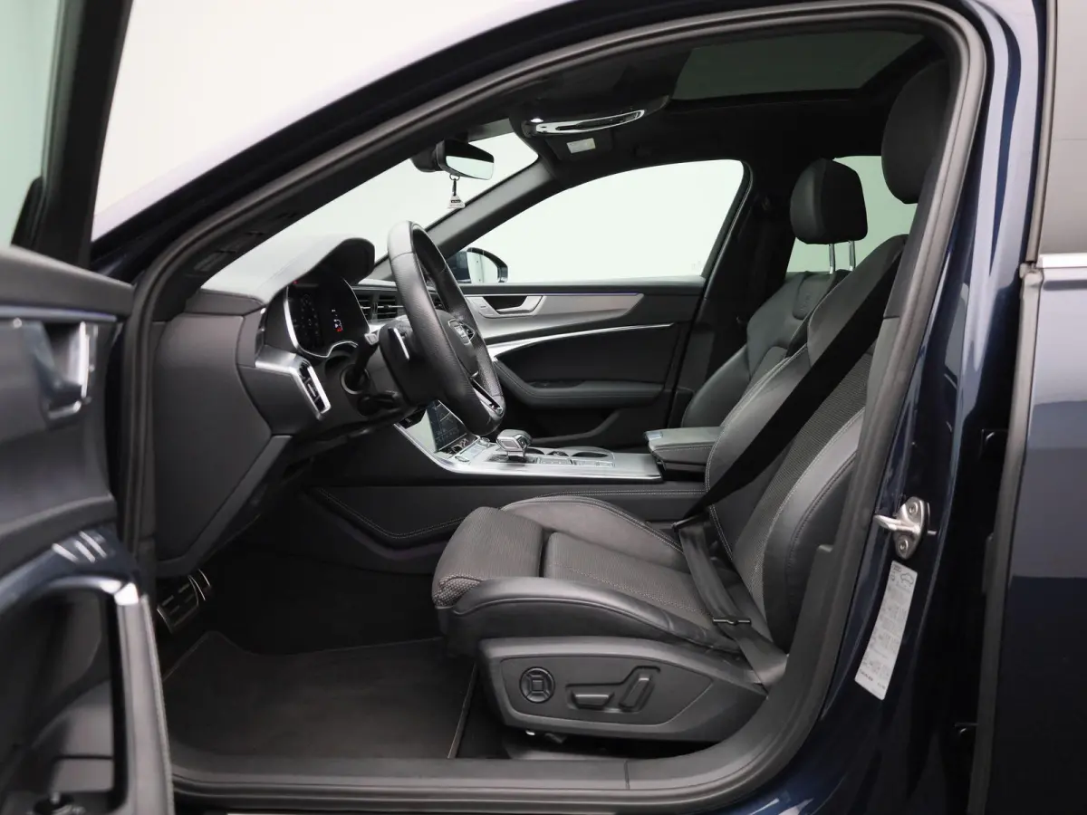 40 TFSI Advanced edition Panorama-glasdak, Achteruitrijcamera,  Verwarmbare voorstoelen