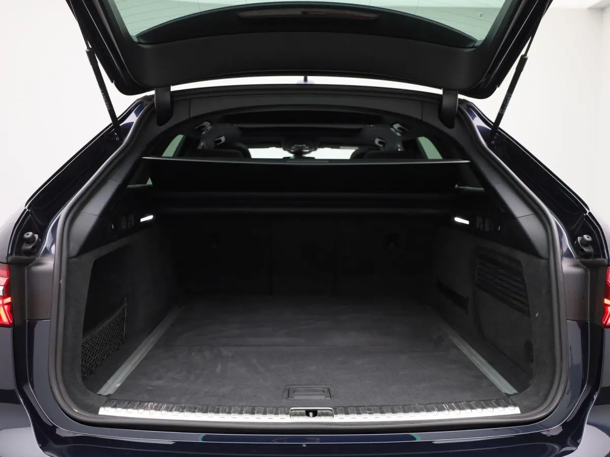 40 TFSI Advanced edition Panorama-glasdak, Achteruitrijcamera,  Verwarmbare voorstoelen
