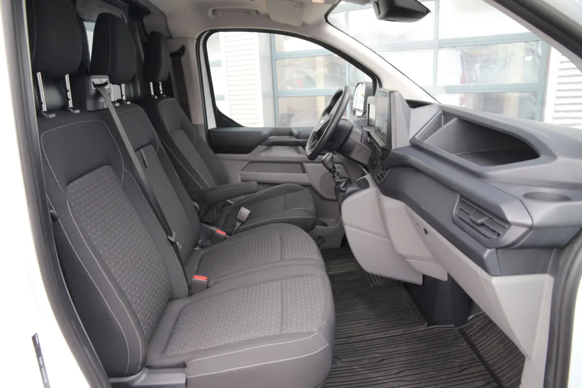 2.0 TDCI 136 | KAR-edition | Inrichting | Trekhaak | Airco..