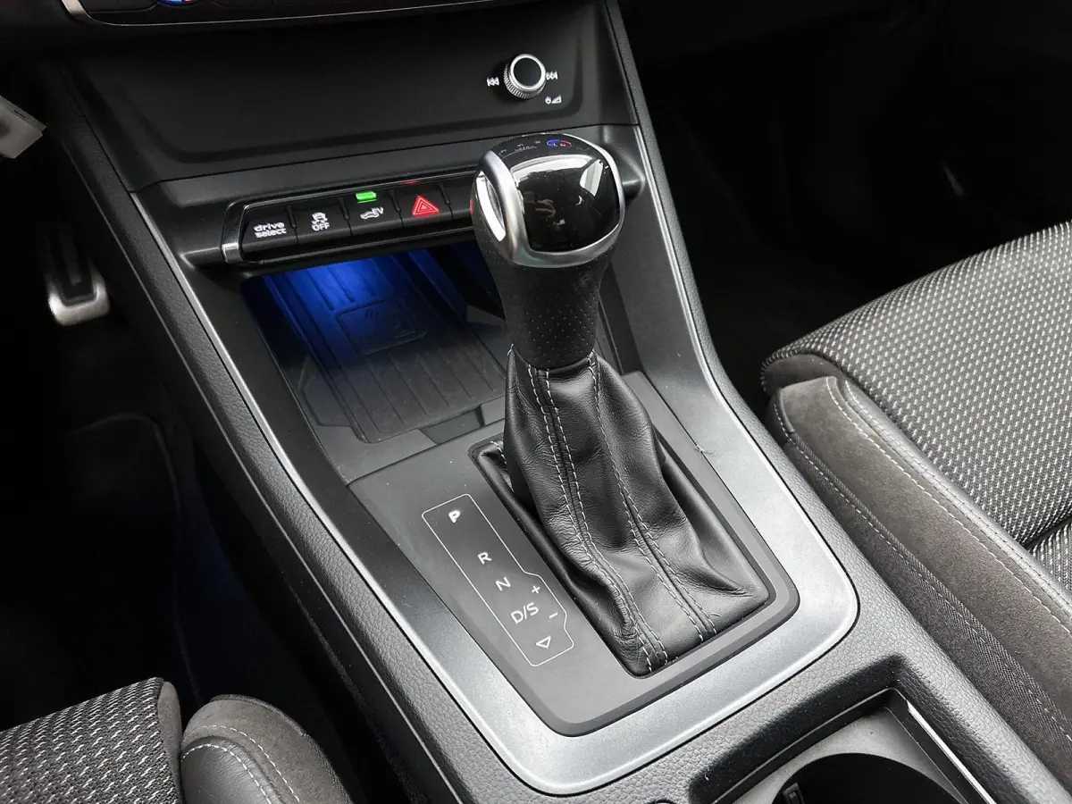 45 TFSI e S edition | Cruise control | Climate control | Parkeersensoren | Navigatie | Privacy glas | Ledkoplampen | Navigatie | Lichtpakket plus ambient light | Audi smartphone interface | 