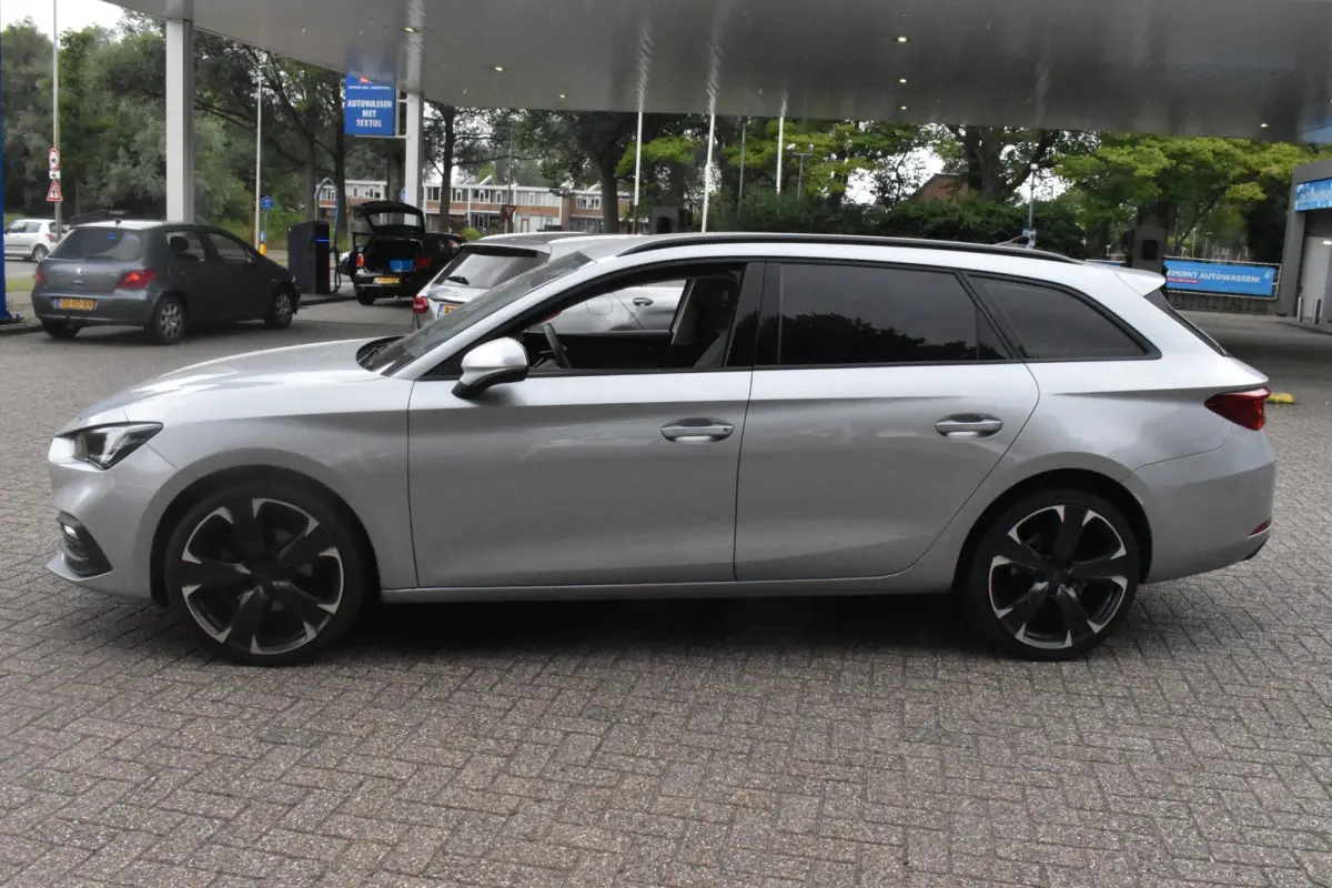 1.5 eTSI Style | 23.349 km | Navigatie | Cruise | Cupra Velgen | 12 mnd BOVAG garantie | Whatsapp 06-53188999
