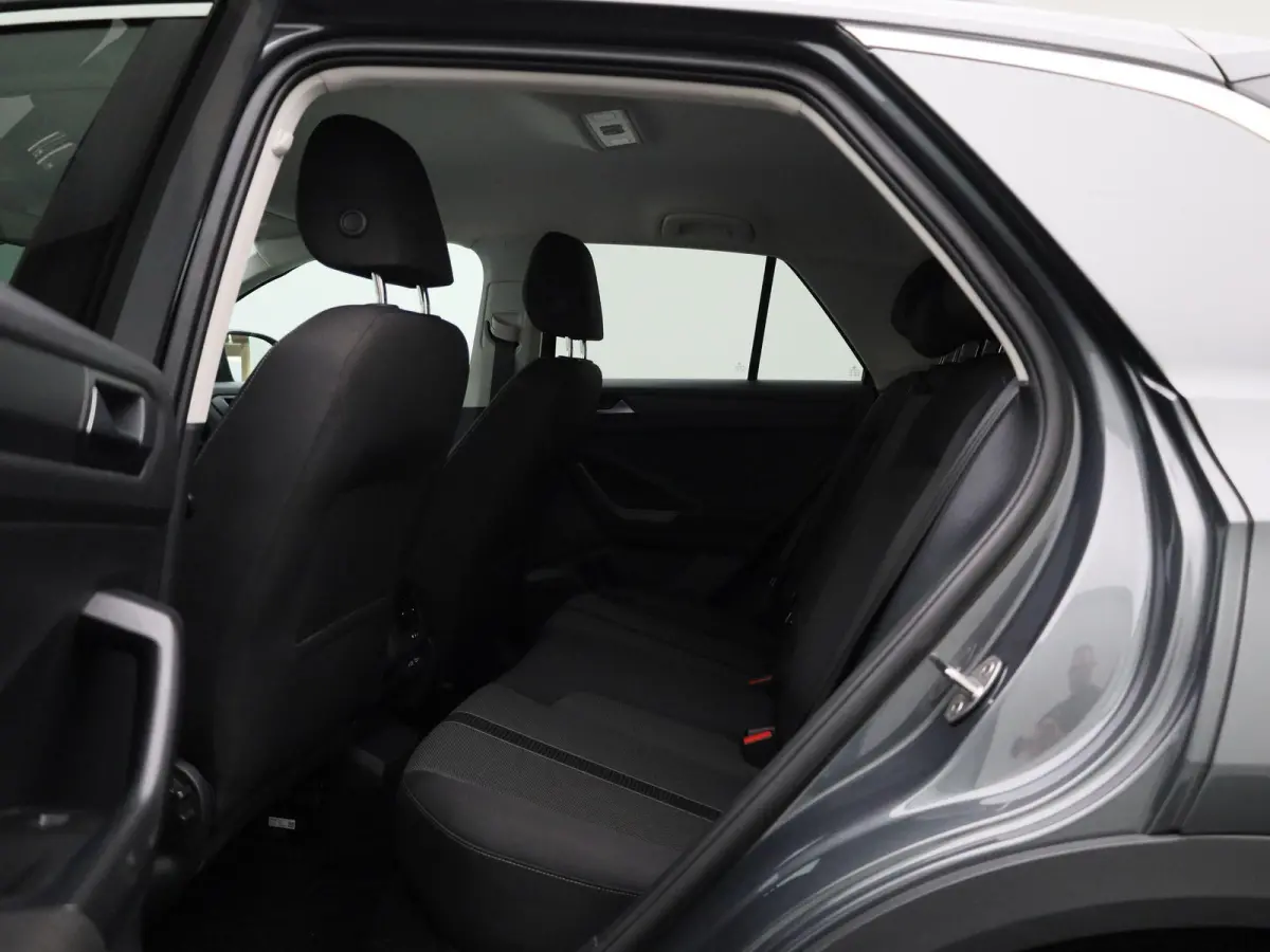 1.0 TSI Oranje Edition 116 PK| Origineel Nederlands | 1e Eigenaar | Trekhaak Afneembaar | Navigatie | Climatronic | Achteruitrijcamera | LED Plus | Parkeersensoren