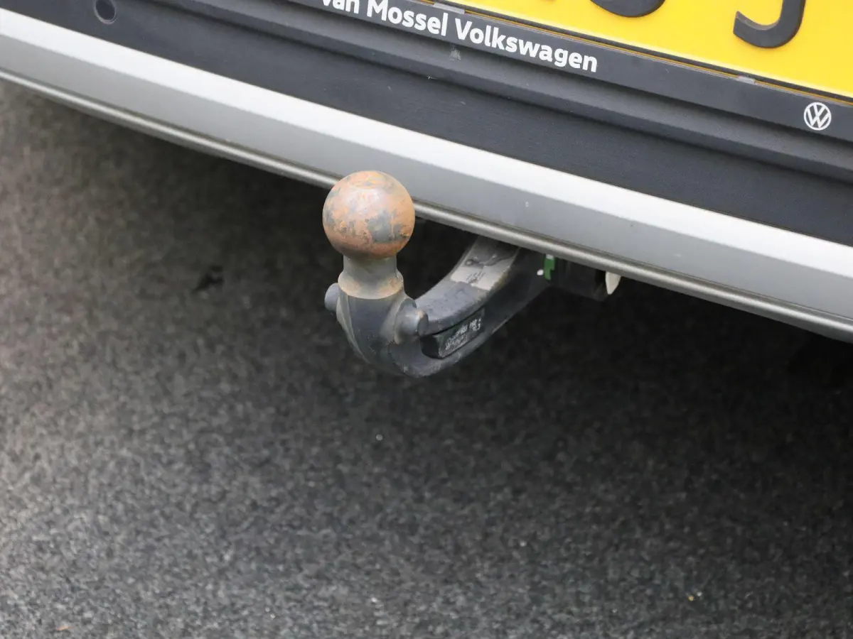 1.0 TSI Oranje Edition 116 PK| Origineel Nederlands | 1e Eigenaar | Trekhaak Afneembaar | Navigatie | Climatronic | Achteruitrijcamera | LED Plus | Parkeersensoren