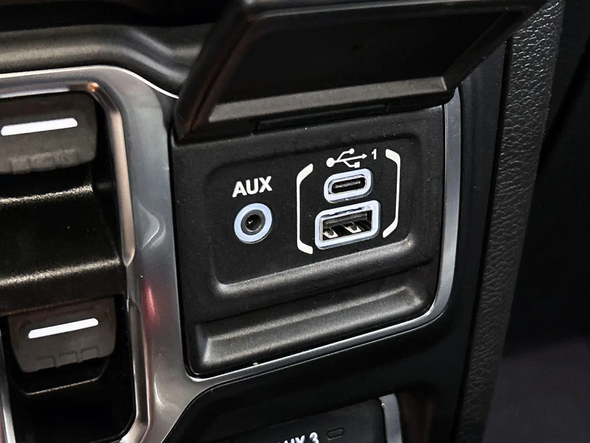 4xe 380pk Rubicon Automaat | Soft-Top | Winterpakket | Camera Voor + Achter | Navigatie | Adaptieve Cruise Control | 17"LMV | Full-LED |