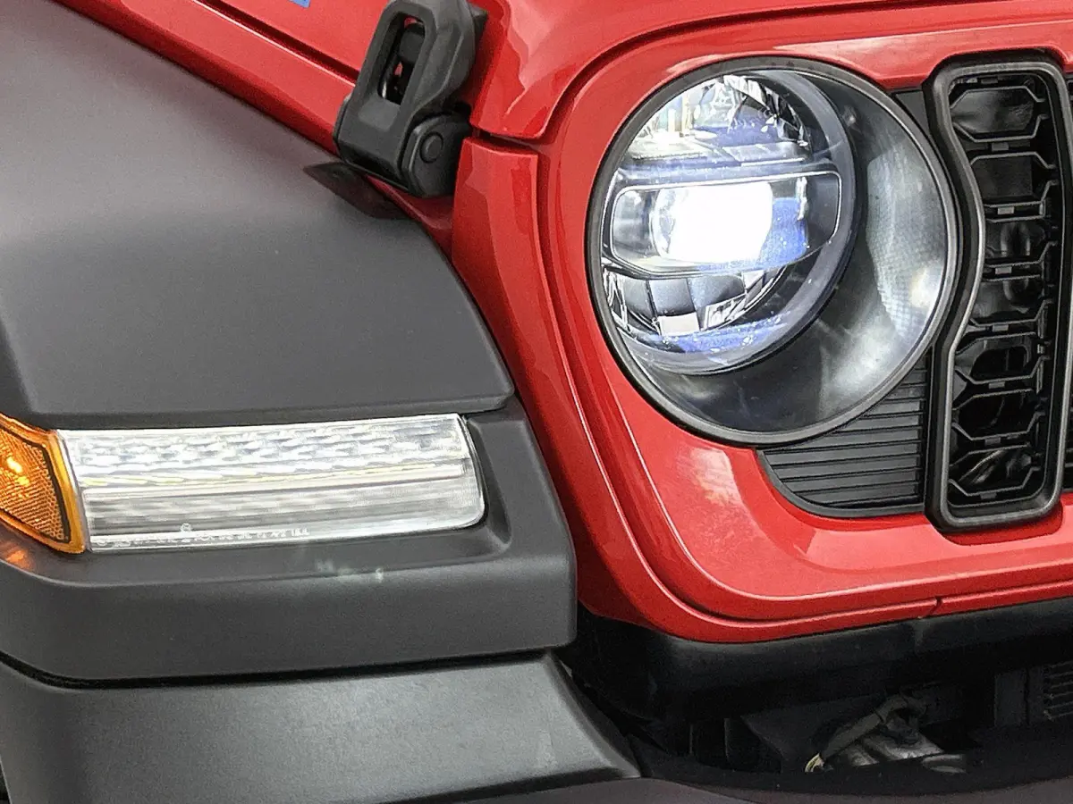 4xe 380pk Rubicon Automaat | Soft-Top | Winterpakket | Camera Voor + Achter | Navigatie | Adaptieve Cruise Control | 17"LMV | Full-LED |