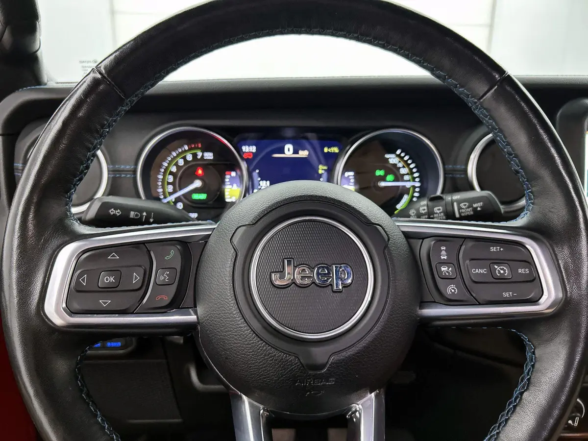 4xe 380pk Rubicon Automaat | Soft-Top | Winterpakket | Camera Voor + Achter | Navigatie | Adaptieve Cruise Control | 17"LMV | Full-LED |