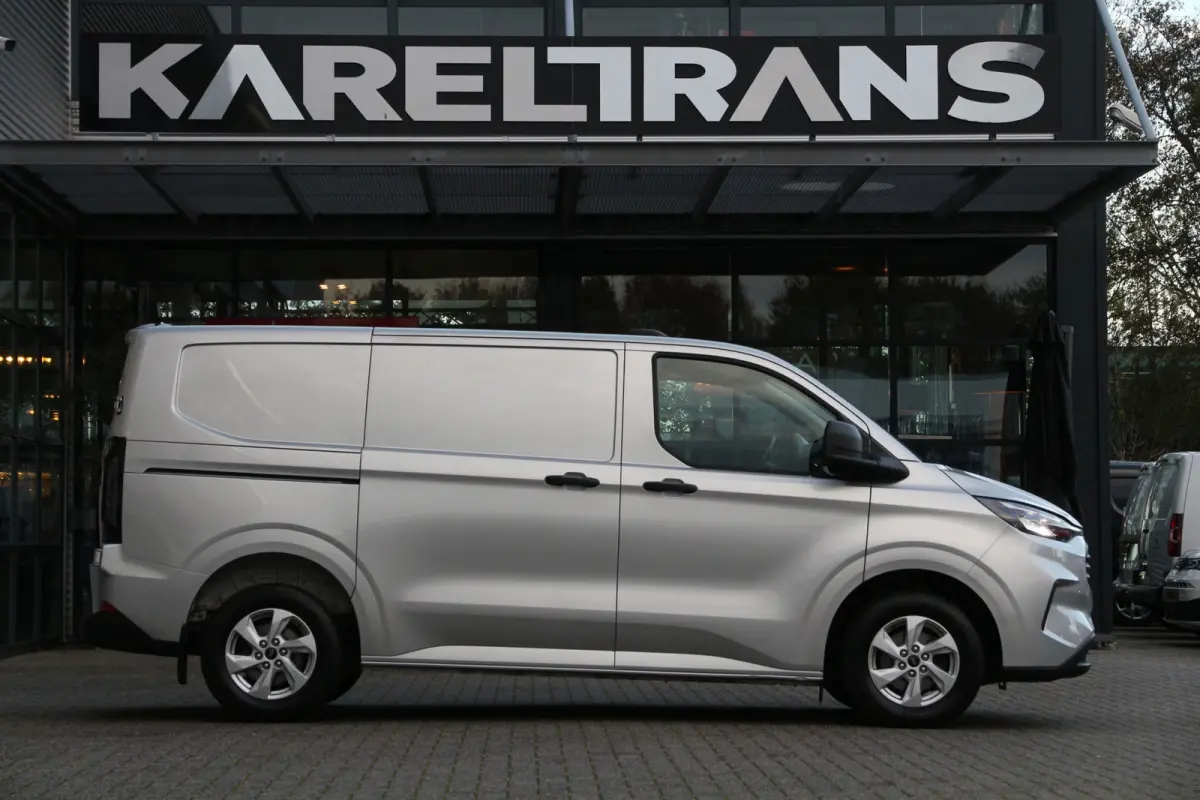 320 2.0 TDCI 136 | L1H1 | LED | Camera | Navi | Clima..