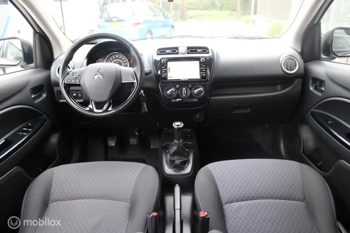 1.0 Active NL Auto Boekjes | Navigatie | Sportvelgen.